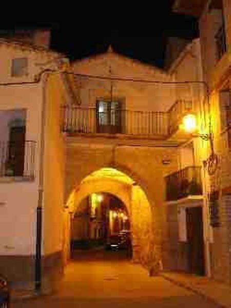 Hotel Restaurante El Horno La Puebla De Valverde Zewnętrze zdjęcie